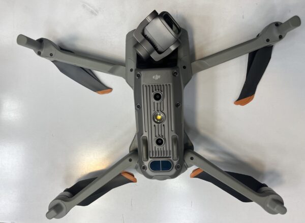 DJI MAVIC AIR 2S کار کرده با پلاک - Image 4