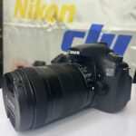 دوربین Canon EOS 60D به همراه لنز 18-135 (کارکرده)